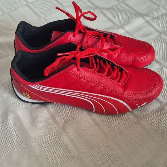 HOST PICK🥳 Puma Red Sneakers with White Detailing - Picture 12 of 16